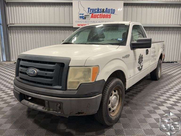 2010  Ford  F-150  XL