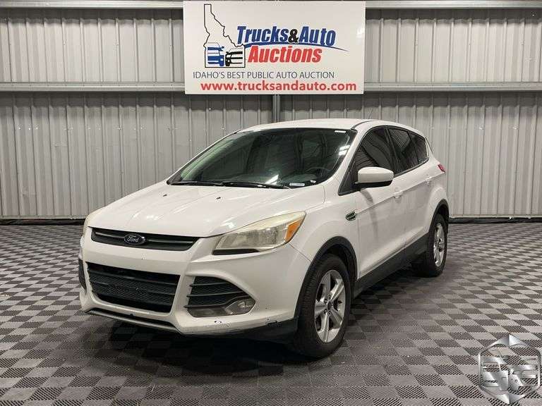 2014  Ford  Escape SE