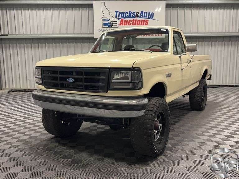 1993  Ford  F350   Reg. Cab 4WD
