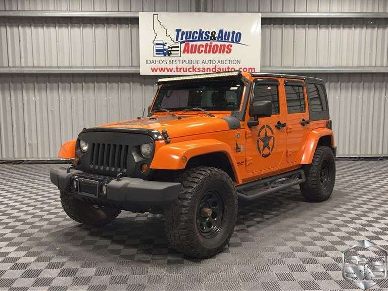 2013  Jeep  Wrangler  Unlimited Sahara