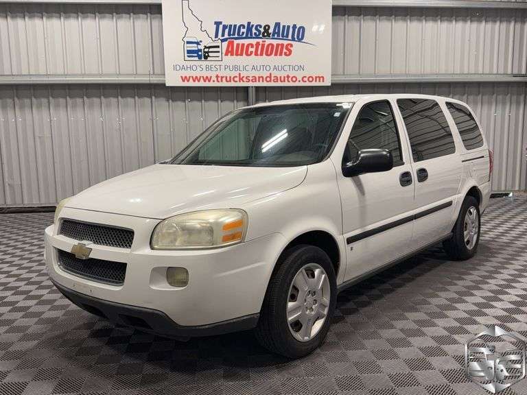 2008  Chevrolet  Uplander   LS