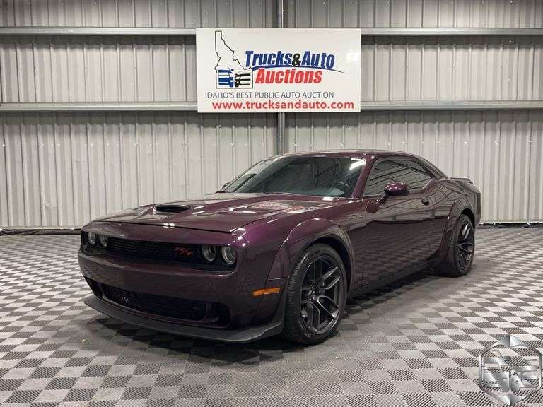 2022  Dodge  Challenger  R/T Scat Pack