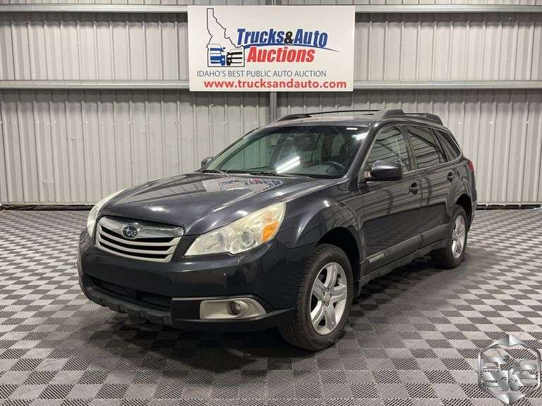 2012  Subaru  Outback   2.5i Premium