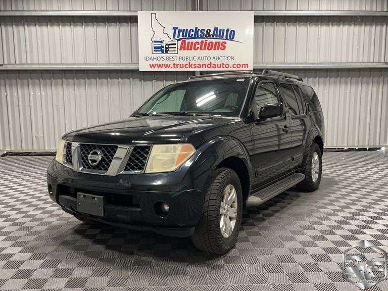 2006  Nissan  Pathfinder  S