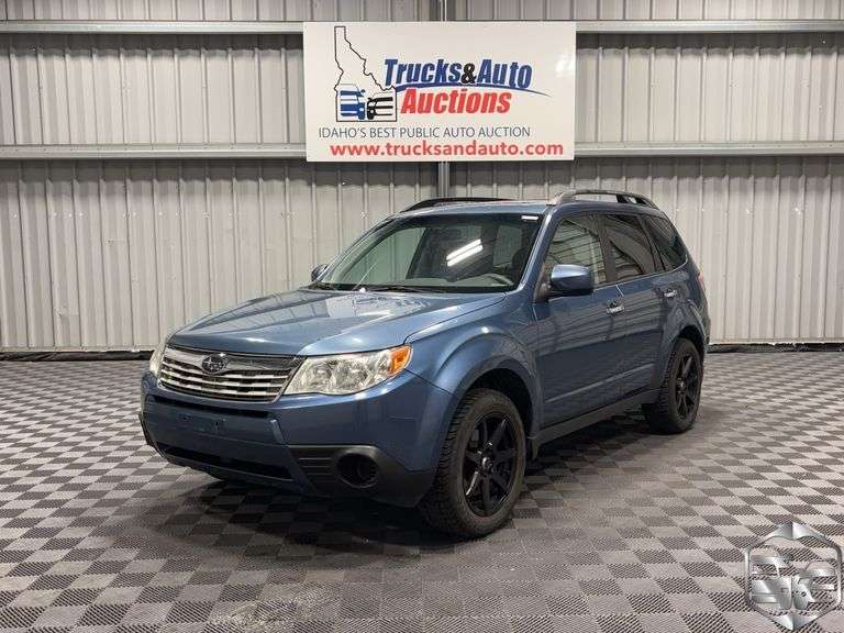2010  Subaru  Forester   2.5X Premium