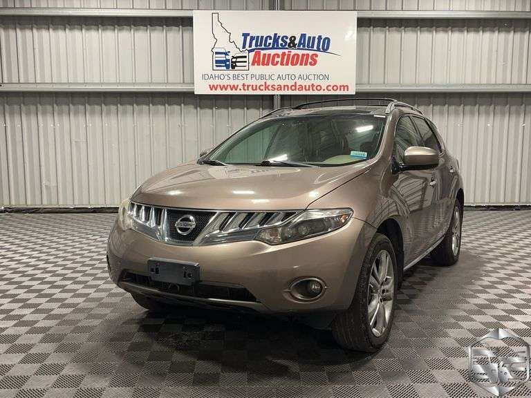 2009  Nissan  Murano   LE