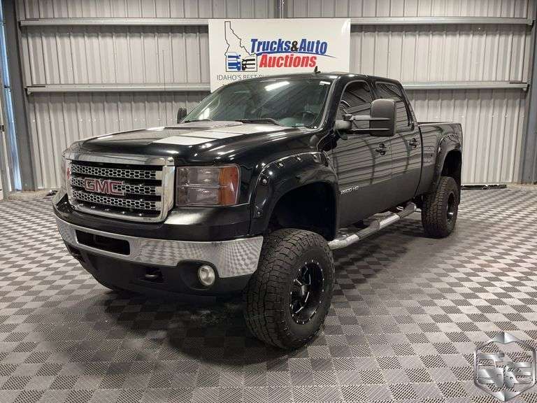 2013  GMC  Sierra 2500  SLT