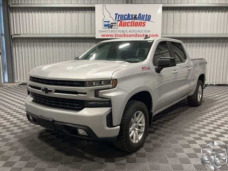 2020  Chevrolet  Silverado 1500  RST