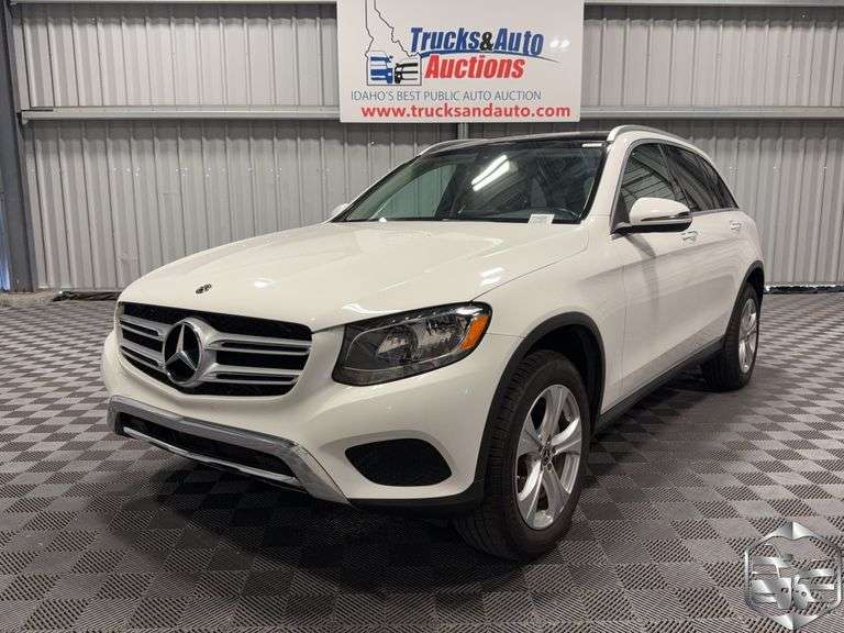 2018 Mercedes-Benz GLC-Class GLC300 4MATIC
