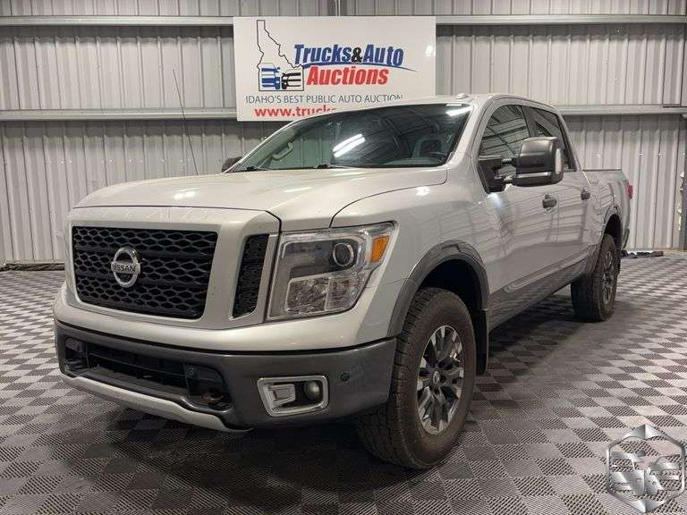 2018 Nissan Titan Platinum Reserve