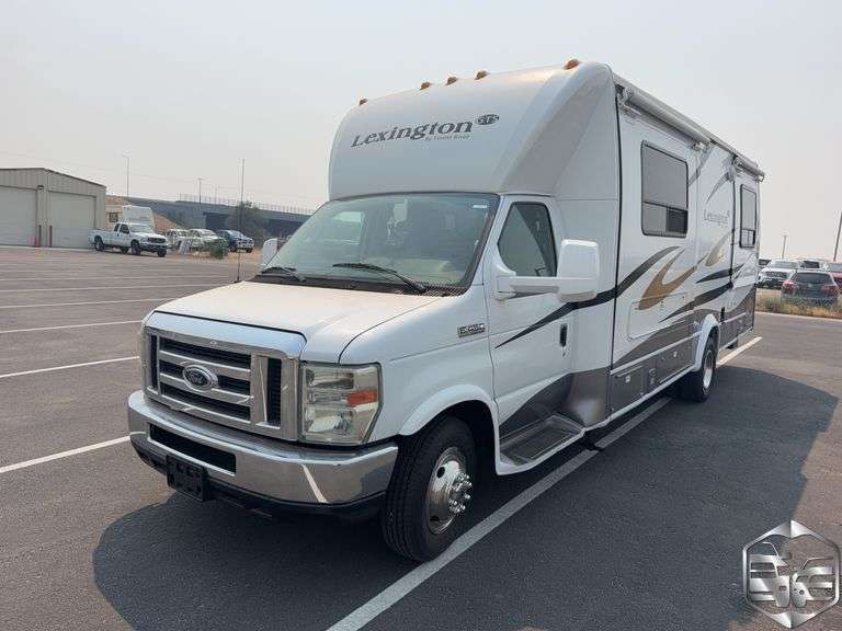 2011 Ford E450 Motorhome E450 Lexington GTS