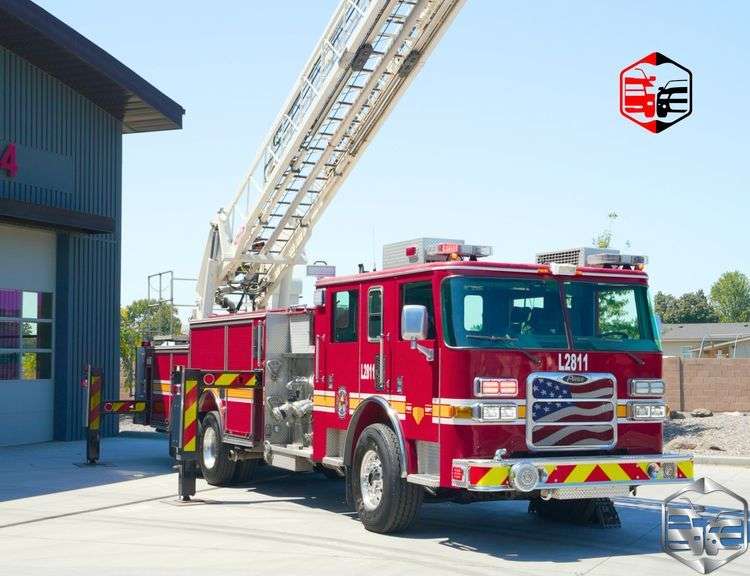 September 1st • Pierce 105 HDL Ladder Truck • Pasco • Online Only